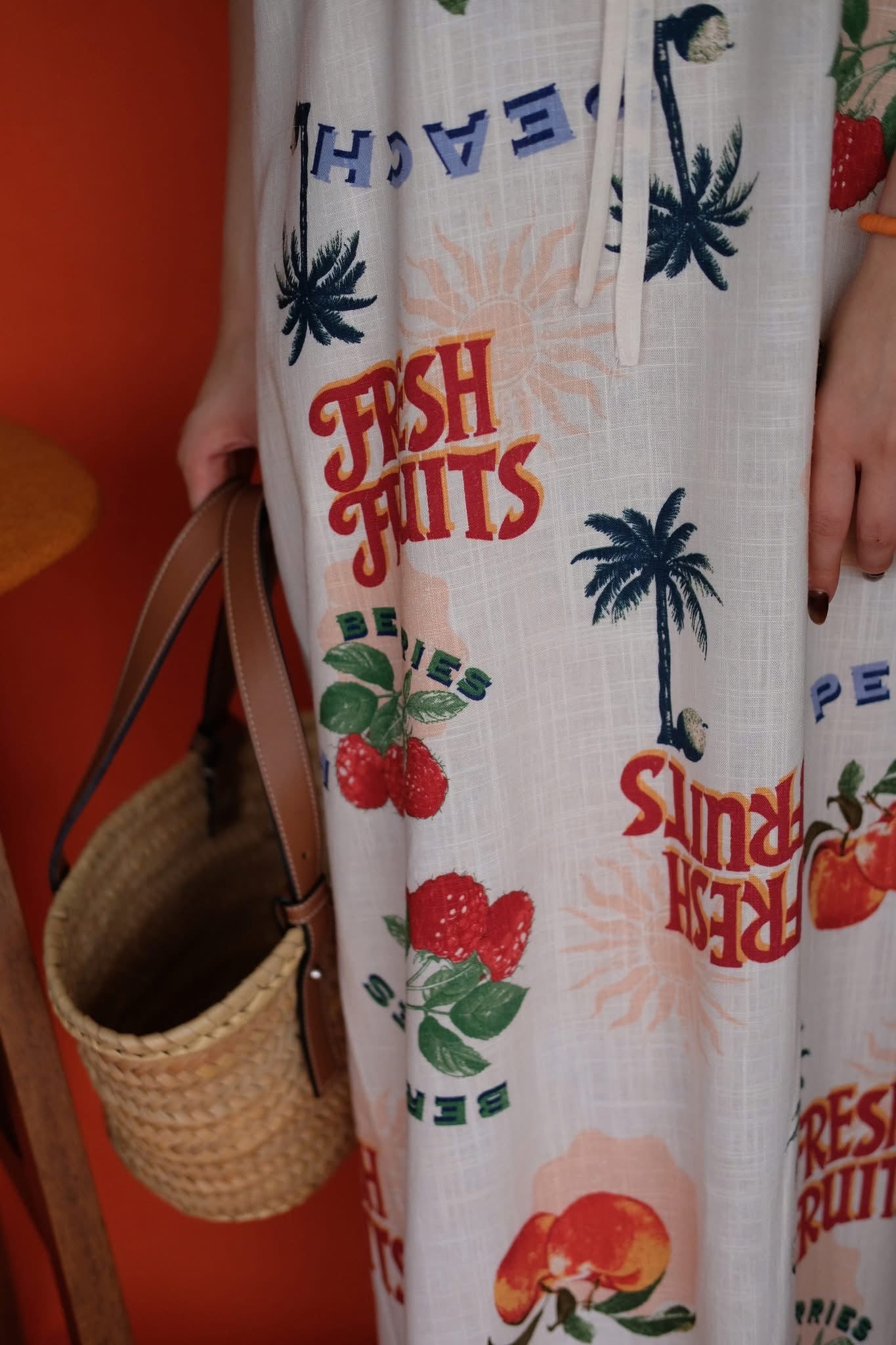 Vestito in Lino Midi Senza Maniche con Stampa Frutta – Vestito in Lino Fresco e alla Moda per l’Estate - Dolce Follia